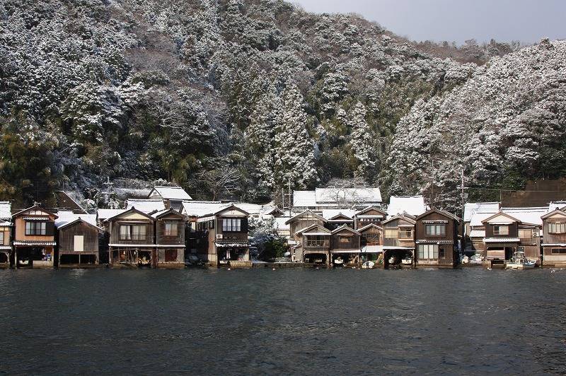 天橋立、伊根舟屋遊、六甲山，賞雪玩雪溫泉2天團 (冬季限定紅蟹蟹腳放題、傘松公園、舞鶴海鮮市場、神戶三田outlet、美山町) (KJE-02F)大阪出發