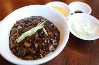 (團號 : JH-01)  <釜山出發, 一人成團>「櫻花隧道」+鎮海慶和火車站+余佐川櫻花道 之旅 1天團