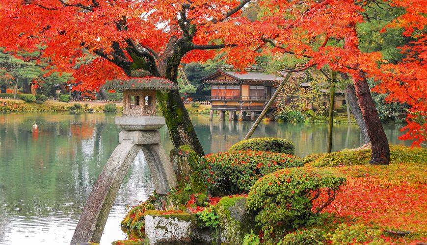 金澤紅葉二天團◎白川鄉◎兼六園◎上高地◎高山古街◎近江町市場◎包金箔雪糕 KNT-02A 名古屋出發