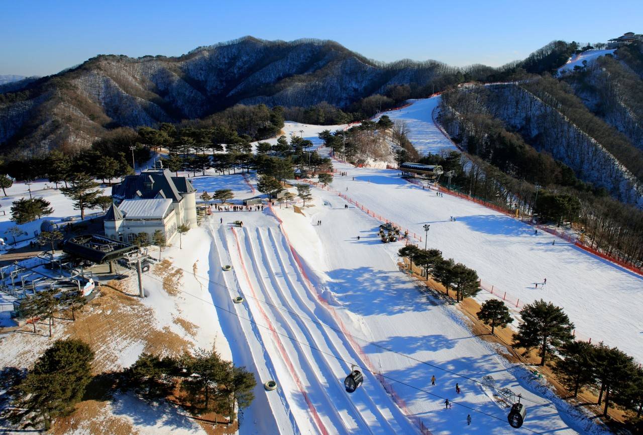 (團號:SKM-03) 洪川大明 Ski +冰雪樂園+溫泉水上樂園 三天好玩團