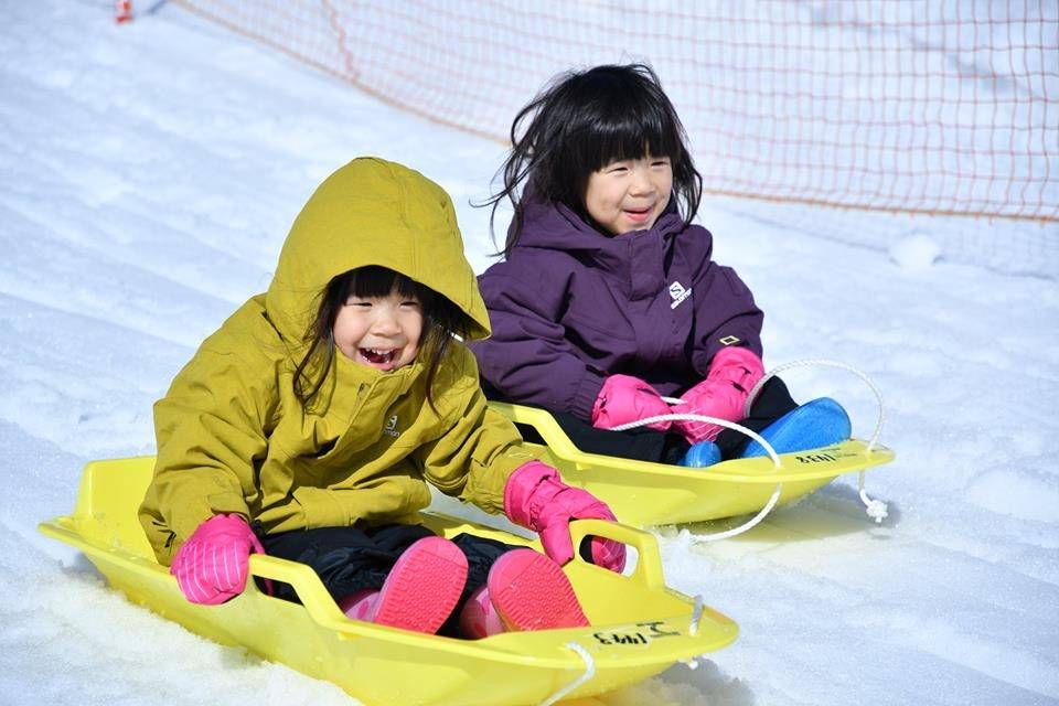 天橋立、伊根舟屋遊、六甲山，賞雪玩雪溫泉2天團 傘松公園、舞鶴海鮮市場、神戶三田outlet、美山町 (KJE-02)	大阪出發