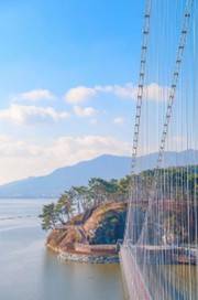 (團號: TC-01)  <一人成團> 隱藏於海上的療癒秘境&春末花海 & 402m 湖水吊橋 一天團