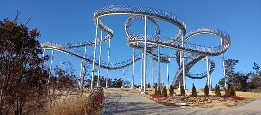 (團號 : FP-02 ) <<保證出團>>「櫻花隧道 × 火車花海 × 海上巨手」人氣打卡一次滿足