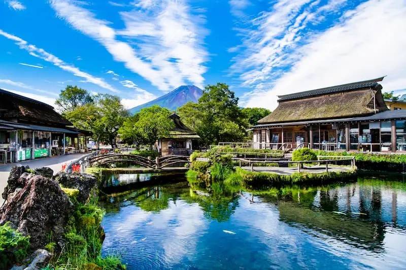 日本之最-富士山本栖湖50萬芝櫻祭一天團【淺間神社◎本栖湖芝櫻花◎忍野八海◎日川時計店】KTF-01H1★東京出發