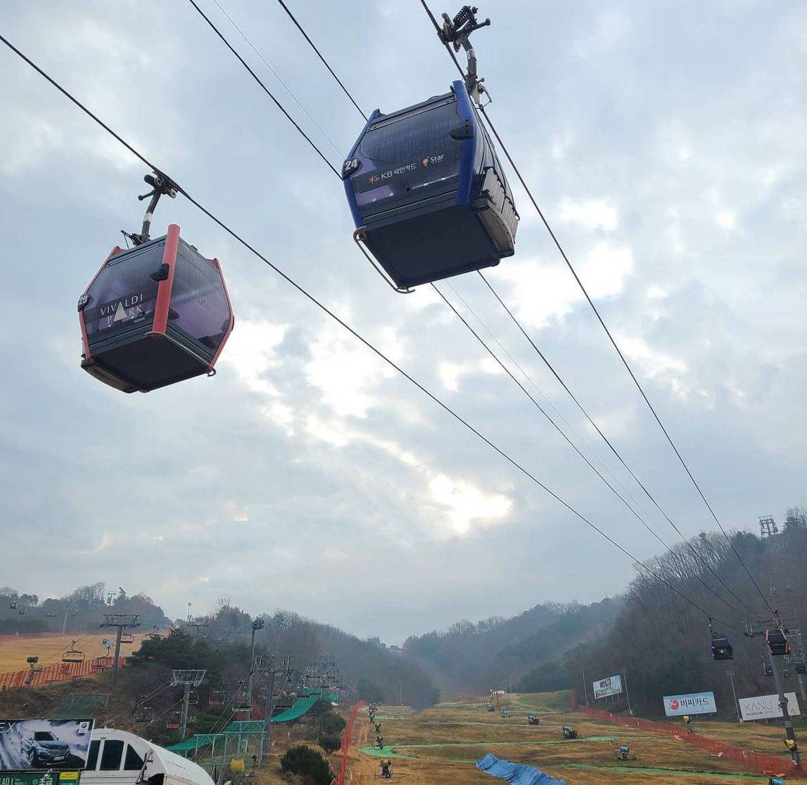 (團號:SKM-03) 洪川大明 Ski +冰雪樂園+溫泉水上樂園 三天好玩團