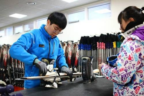 (團號 : SKPH-03) 韓國鳯凰城滑雪三天團